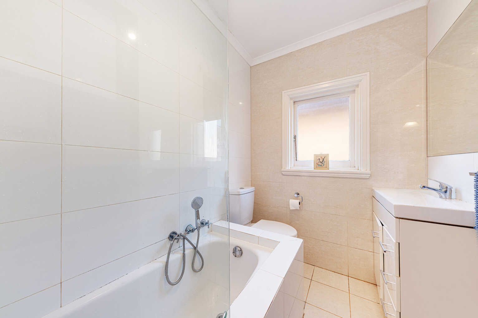 2/10 Centennial Avenue Chatswood 2/10 Centennial Avenue Chatswood