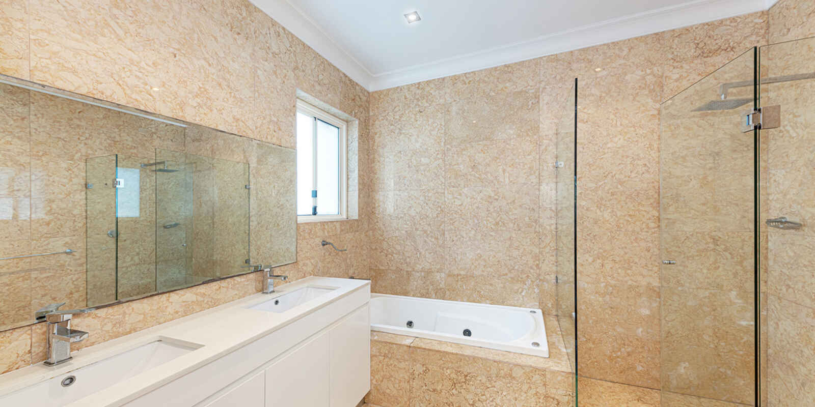 3/2 Cleland Road Artarmon 3/2 Cleland Road Artarmon