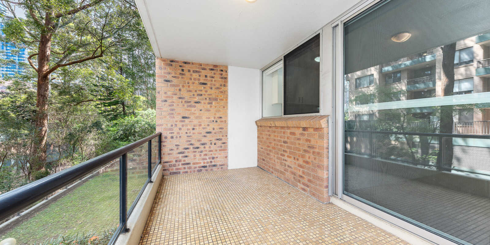 16/2 Parkside Lane Chatswood 16/2 Parkside Lane Chatswood