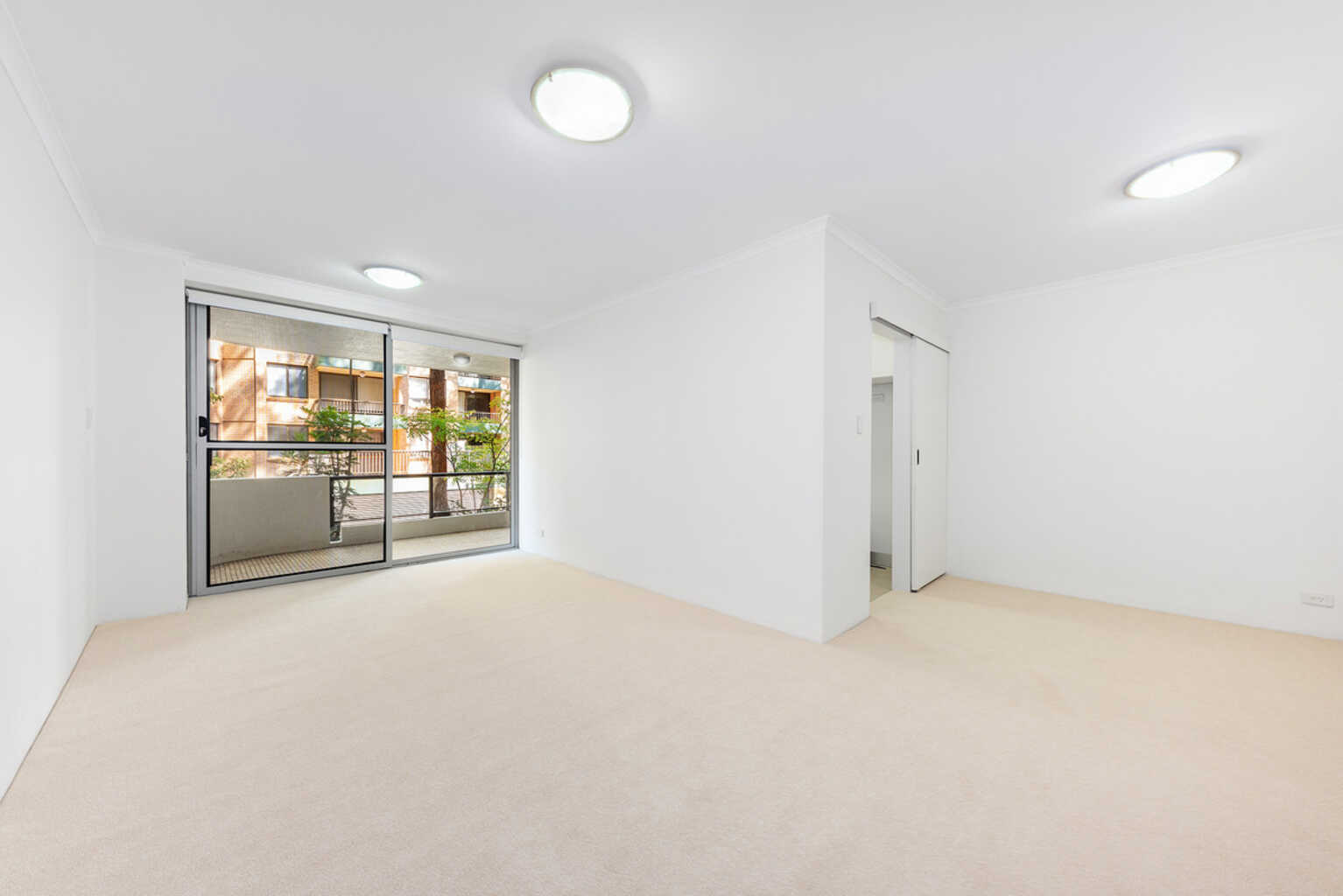 16/2 Parkside Lane Chatswood 16/2 Parkside Lane Chatswood