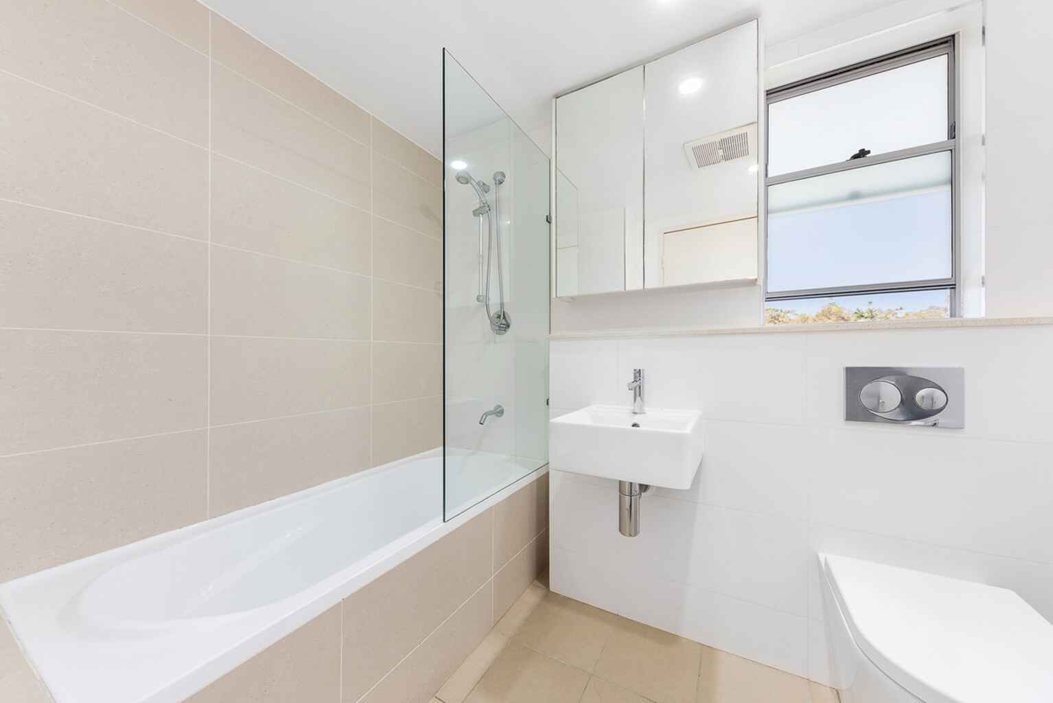 38/2-8 Belair Close Hornsby