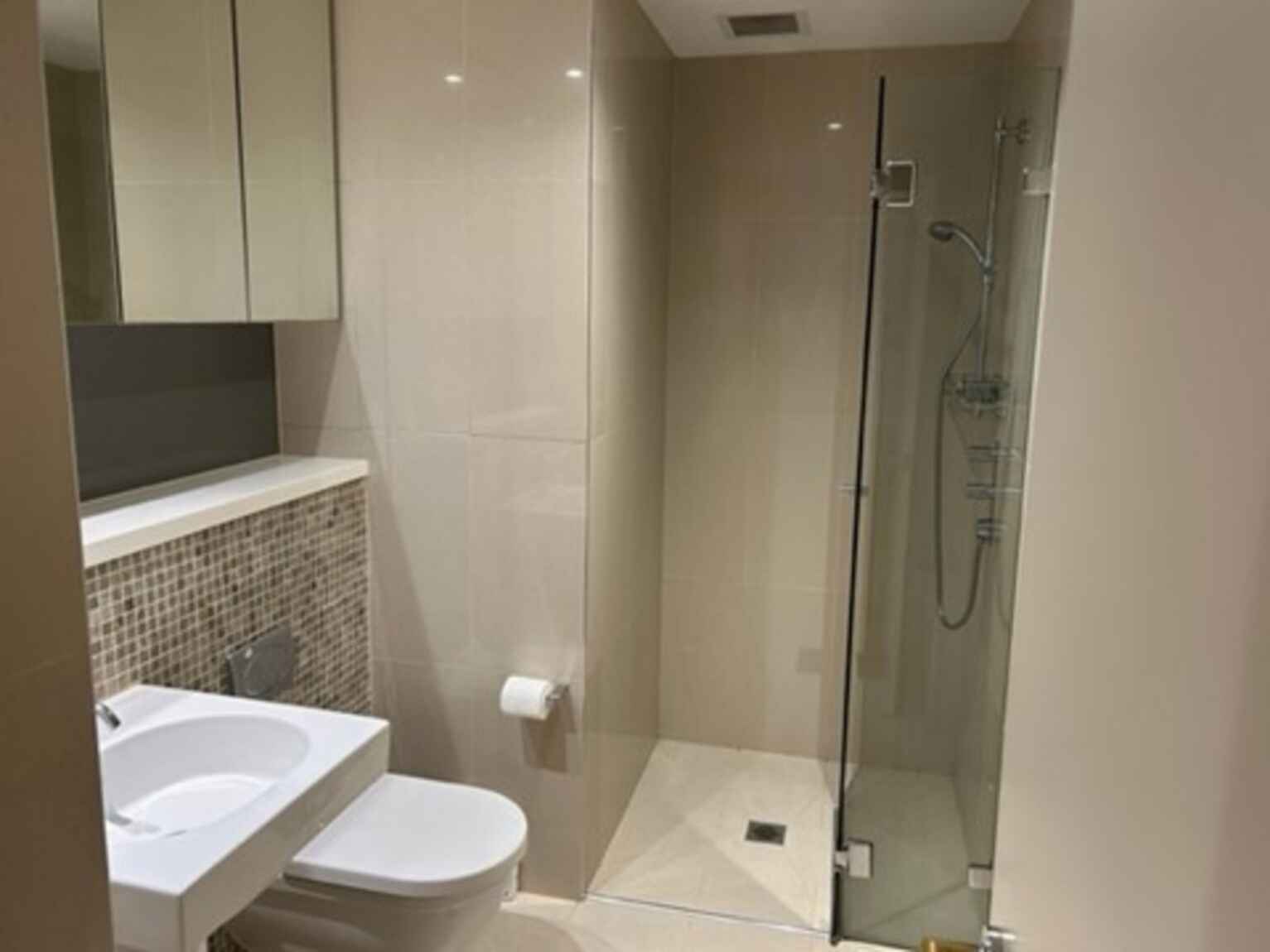 2/45 Chandos Street St Leonards