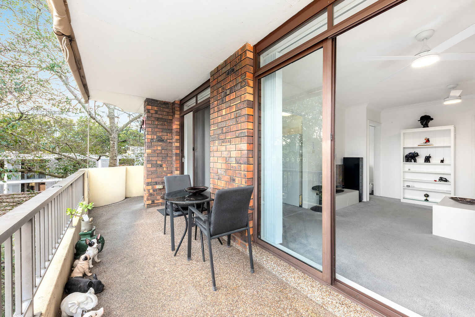 9/10 Brook Street Crows Nest
