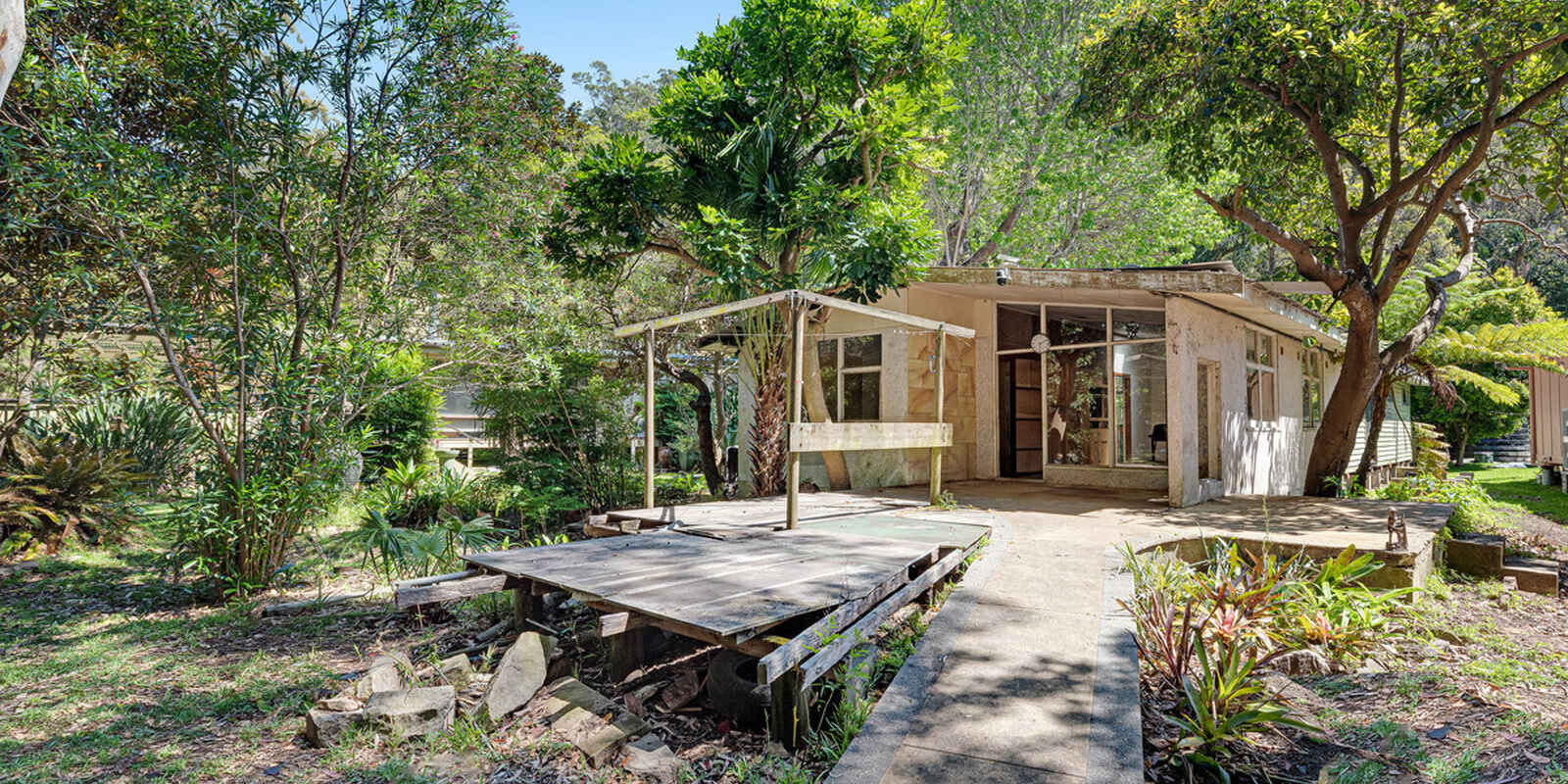 34 Monash Avenue Great Mackerel Beach