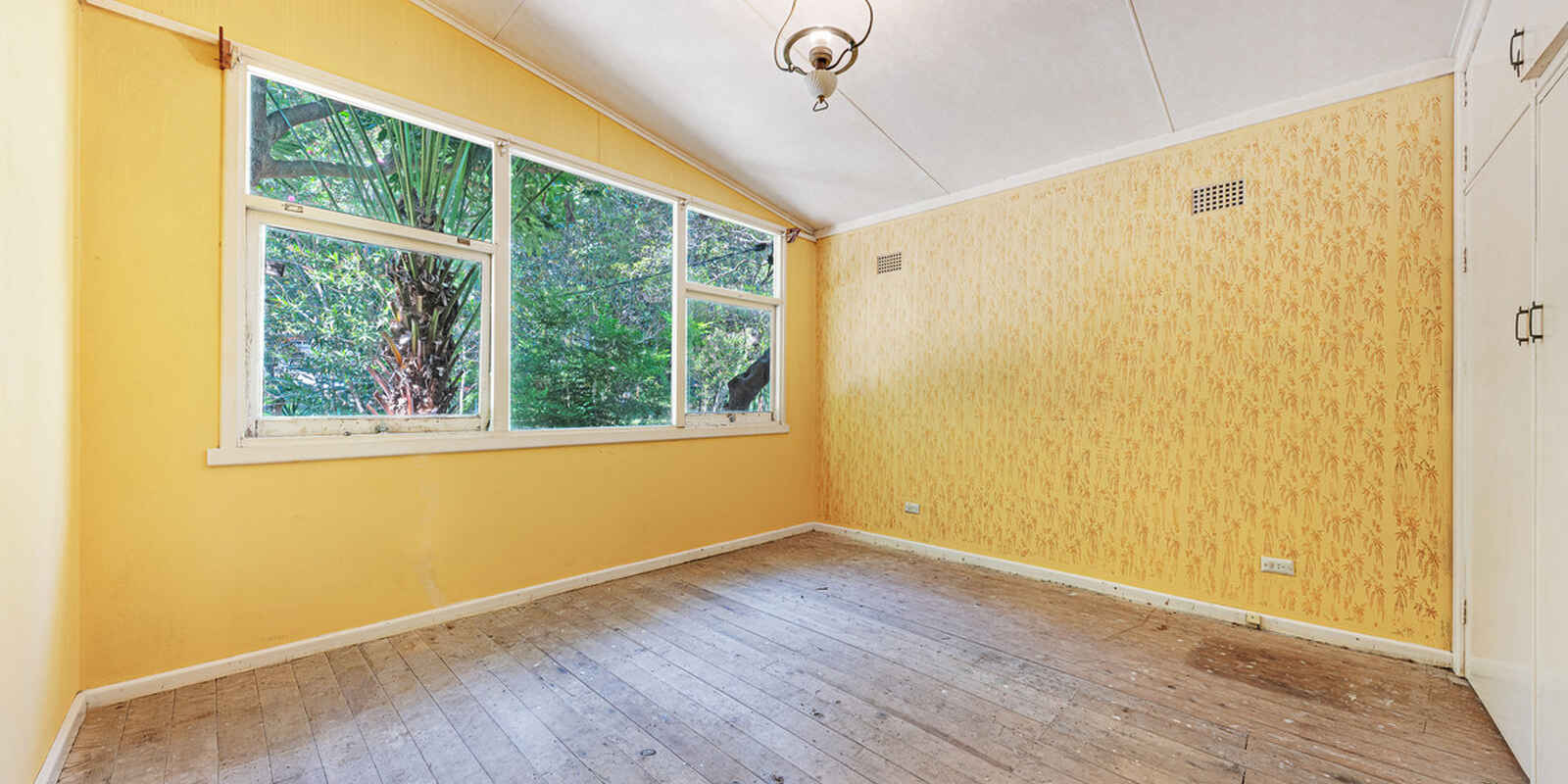 34 Monash Avenue Great Mackerel Beach